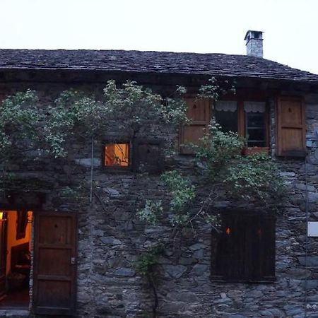 ケラルブス Casa De La Font De Daltヴィラ エクステリア 写真